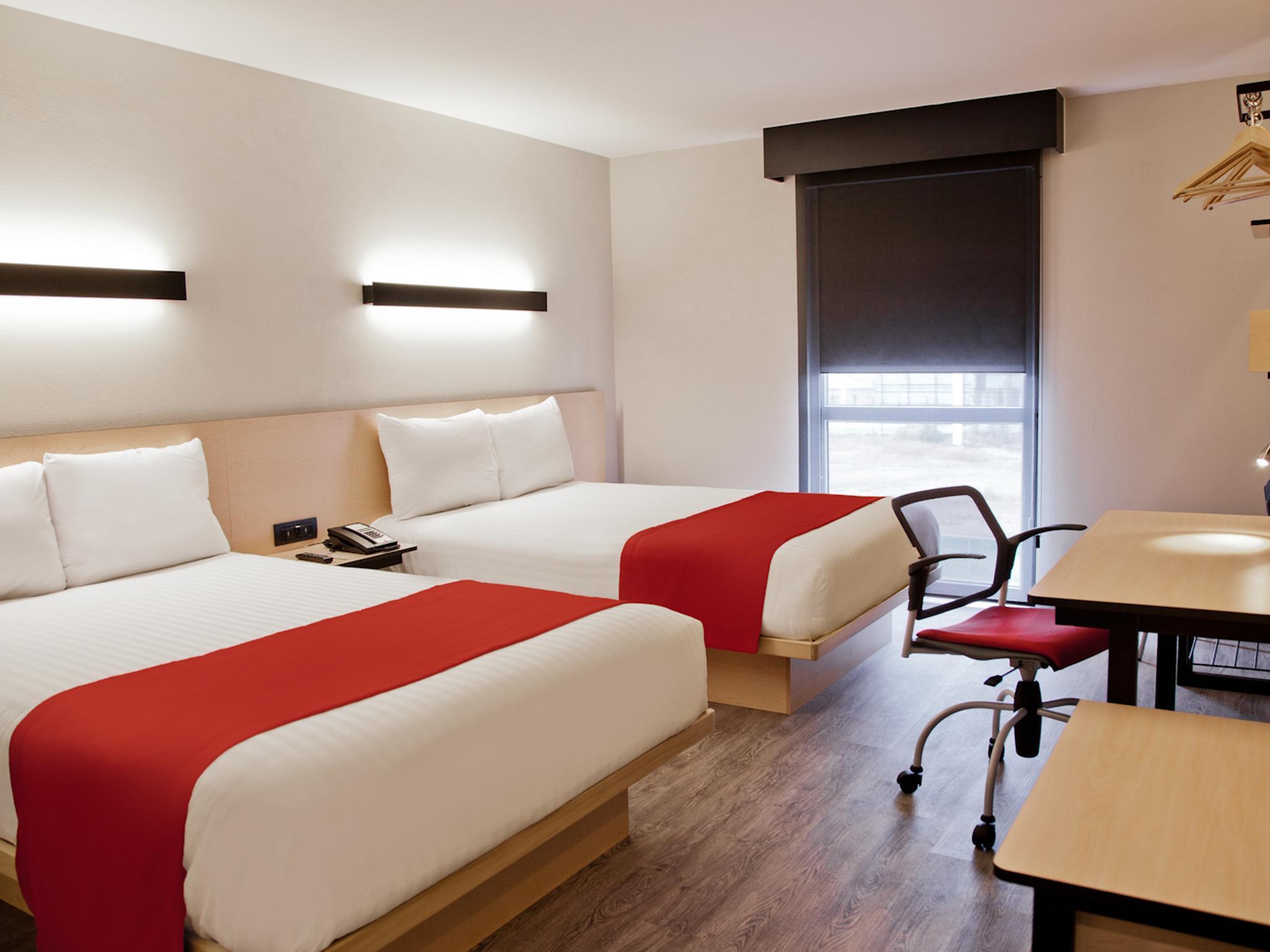 City Express By Marriott Salamanca Dış mekan fotoğraf
